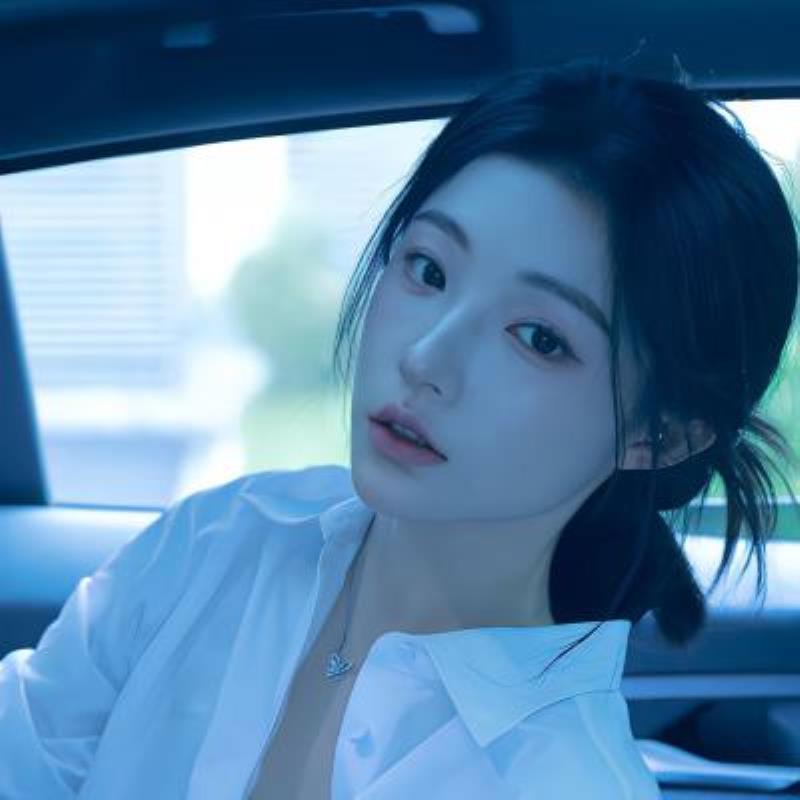 宁乡陪游女孩调酒师蔡旖婷