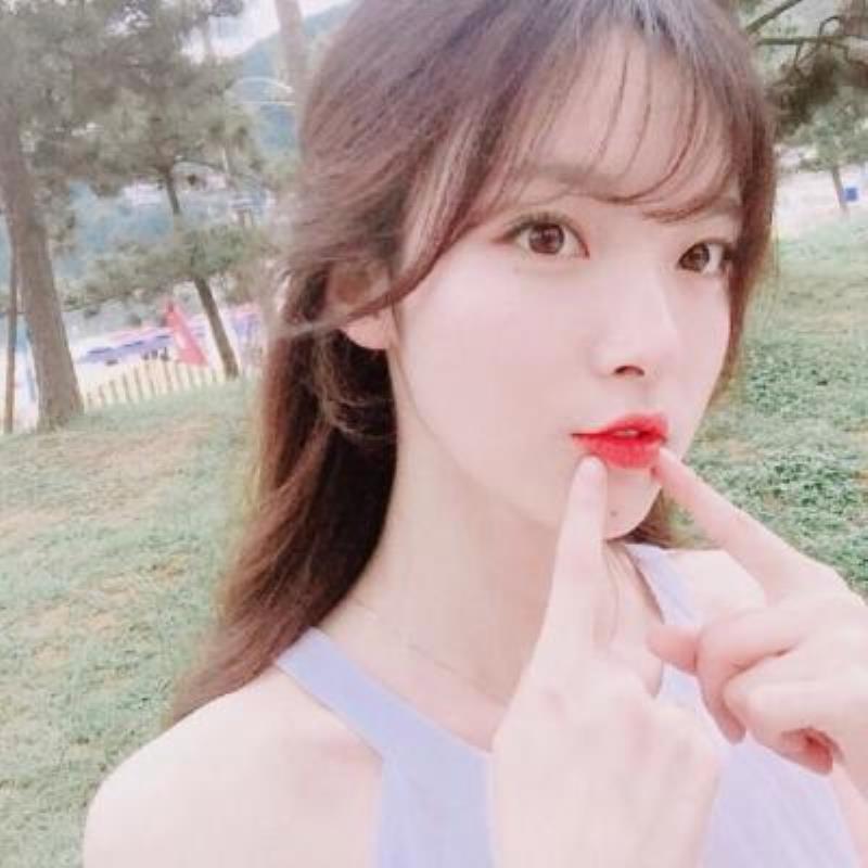 成都陪玩伴游私人教练阴曼易