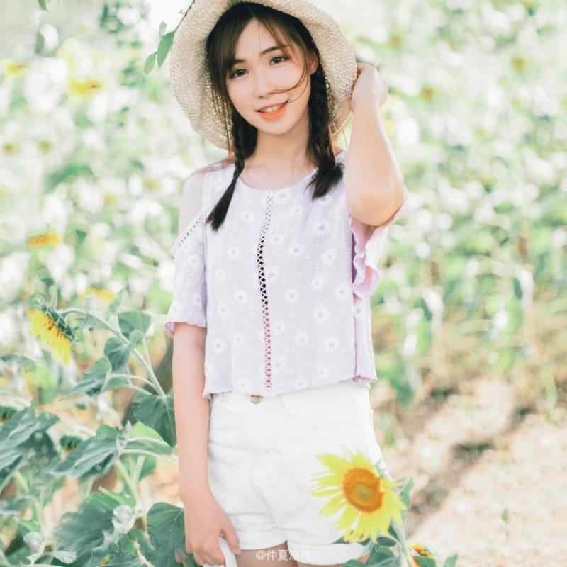 东莞结伴游明星经纪人暨馨露