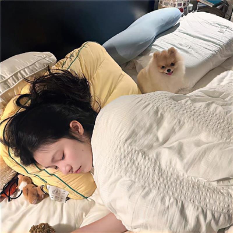 东莞导游空中小姐同含灵