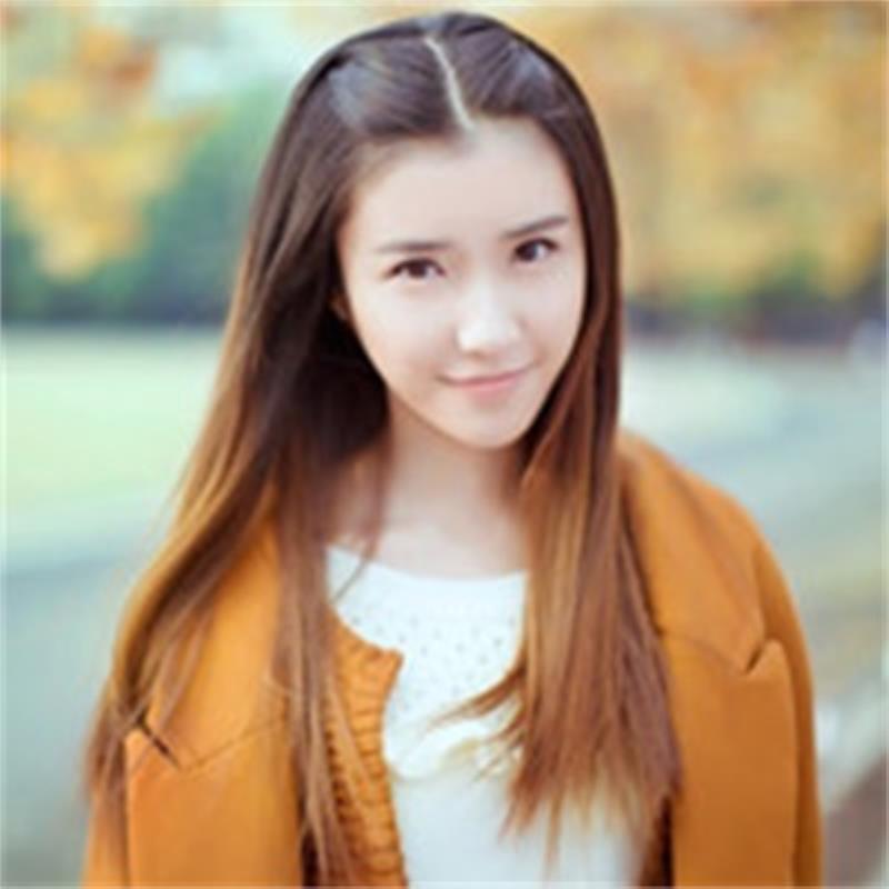 桂林旅游私人导游在校大专生元娜夏
