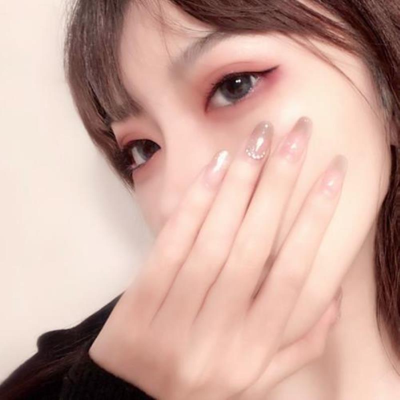 桂林结伴游少妇雷德