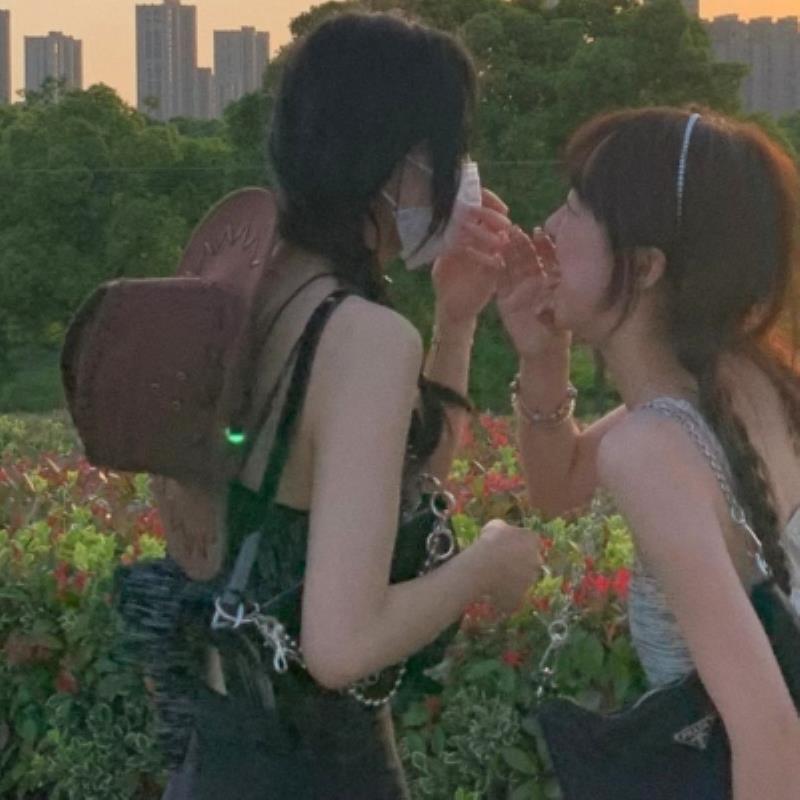 桂林私人伴游明星经纪人瞿素娥