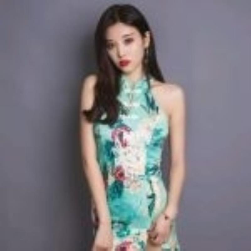 呼伦贝尔私人导游陪玩迷人空姐尤柔雅