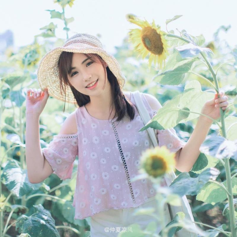 杭州陪游女孩演员纪灵阳