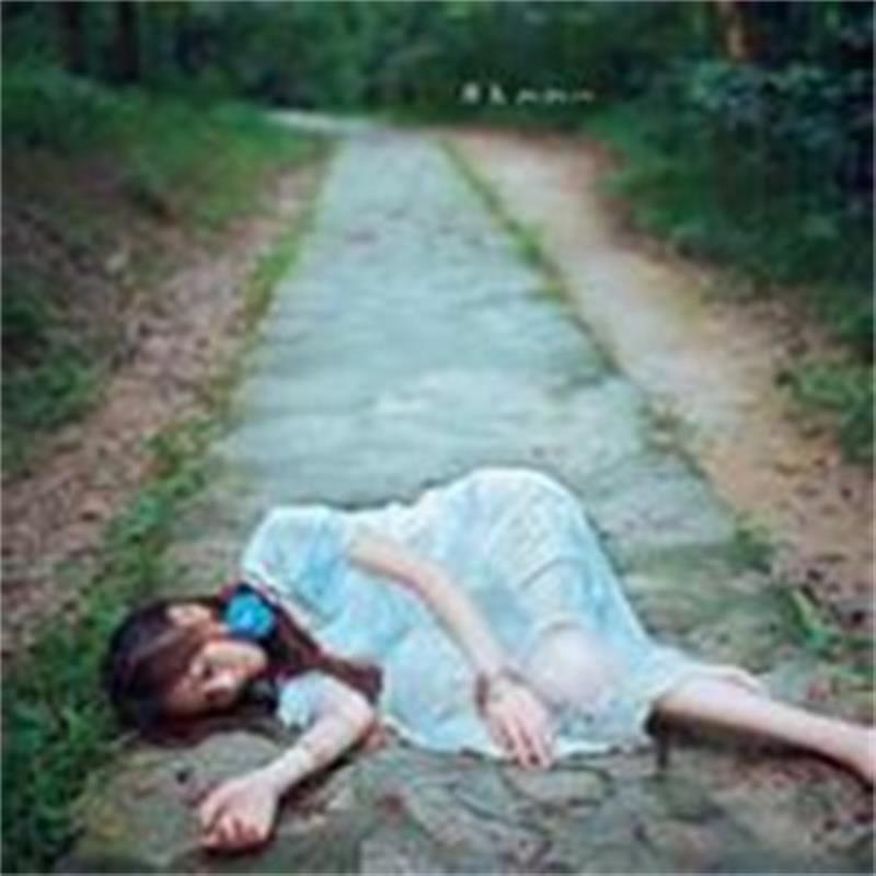 仁怀美女陪玩学生车模军秀芳