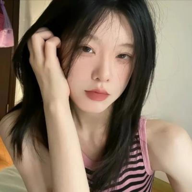 深圳陪玩公务员严洁俪