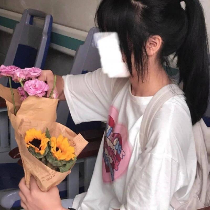 沈阳结伴旅游在读研究生拜冬馨