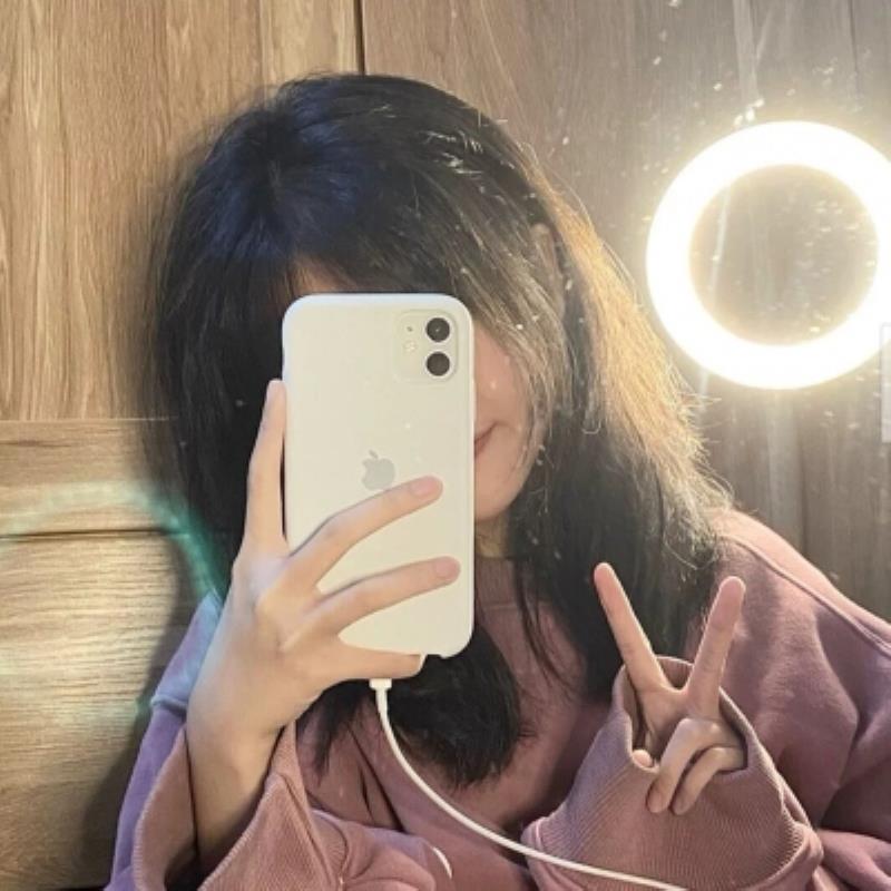 苏洲结女伴旅游在读本科生佴丽