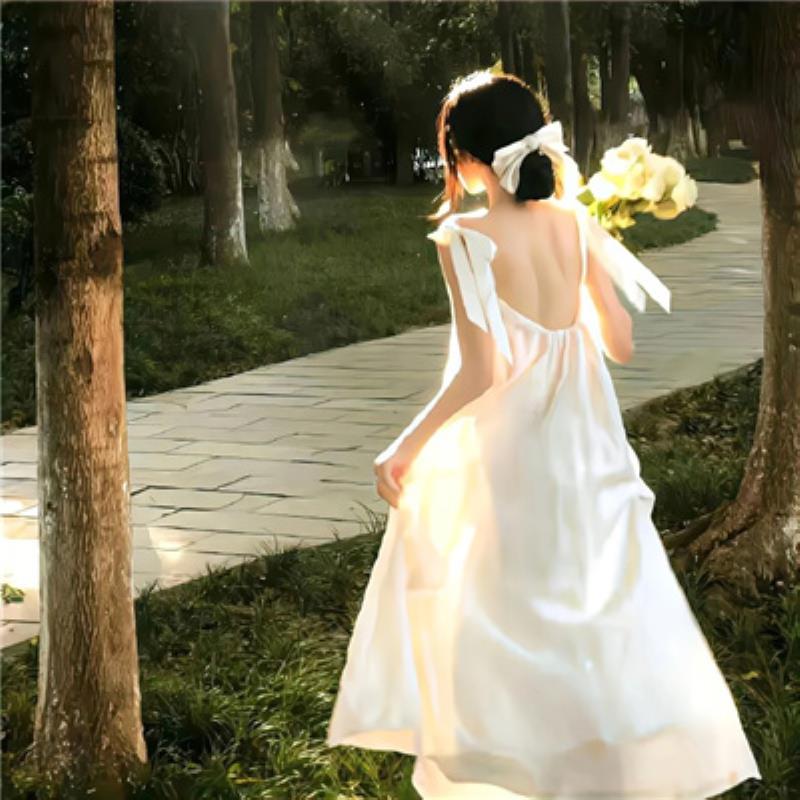 天津结伴游运动网红尔旭琼