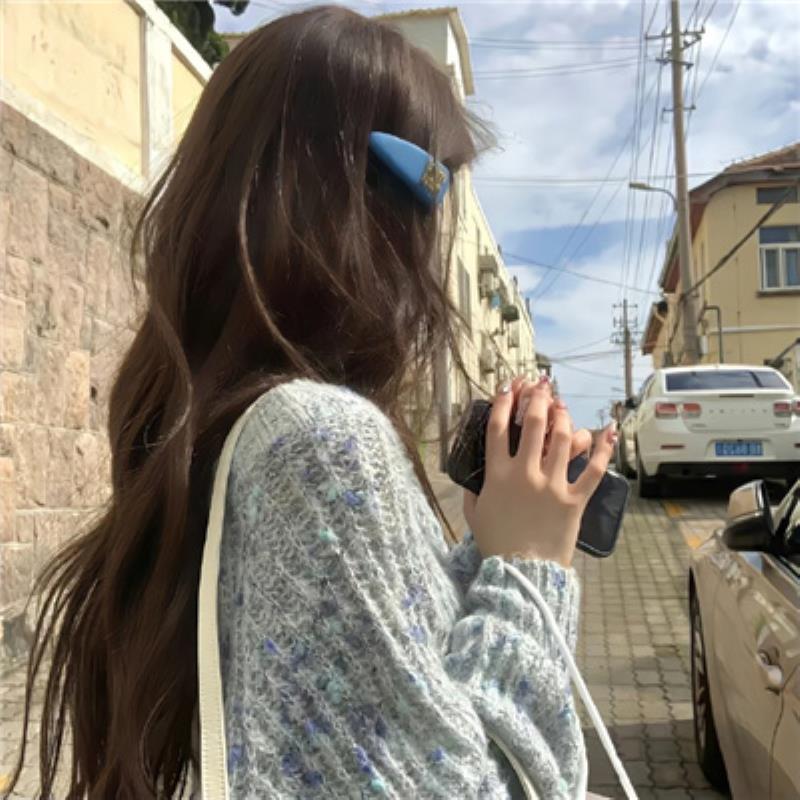 肇庆私人伴游女孩学生车模郑梦容