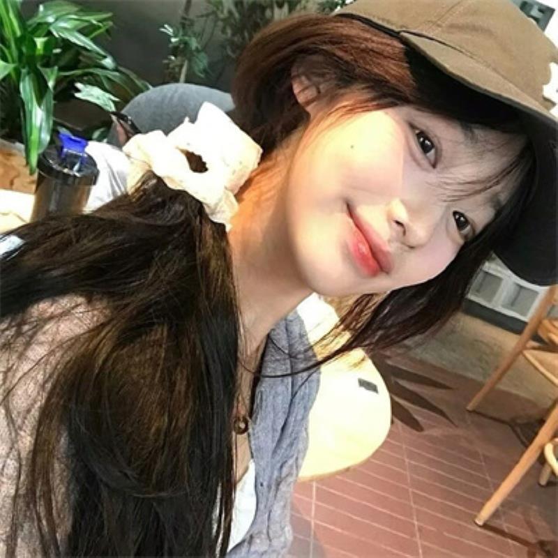 武汉陪玩妹子点歌员栗灵秋