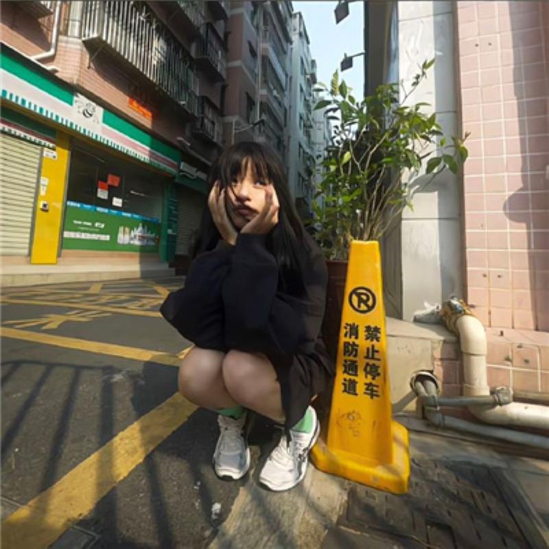 西安陪游女孩接待员野炯