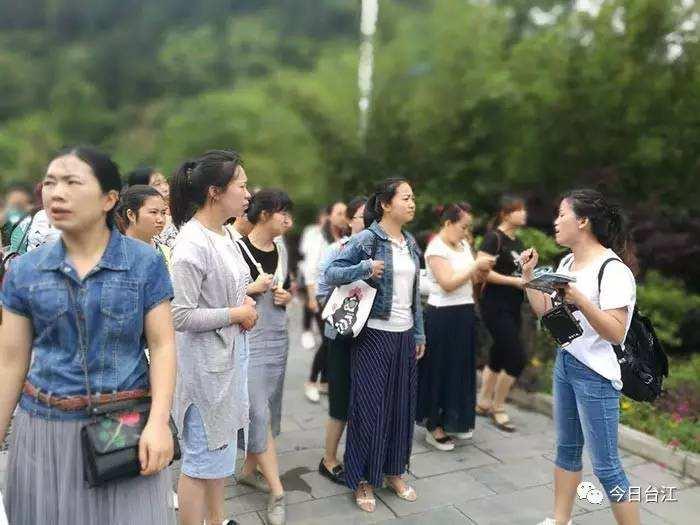  寻找杭州商务陪游模特 