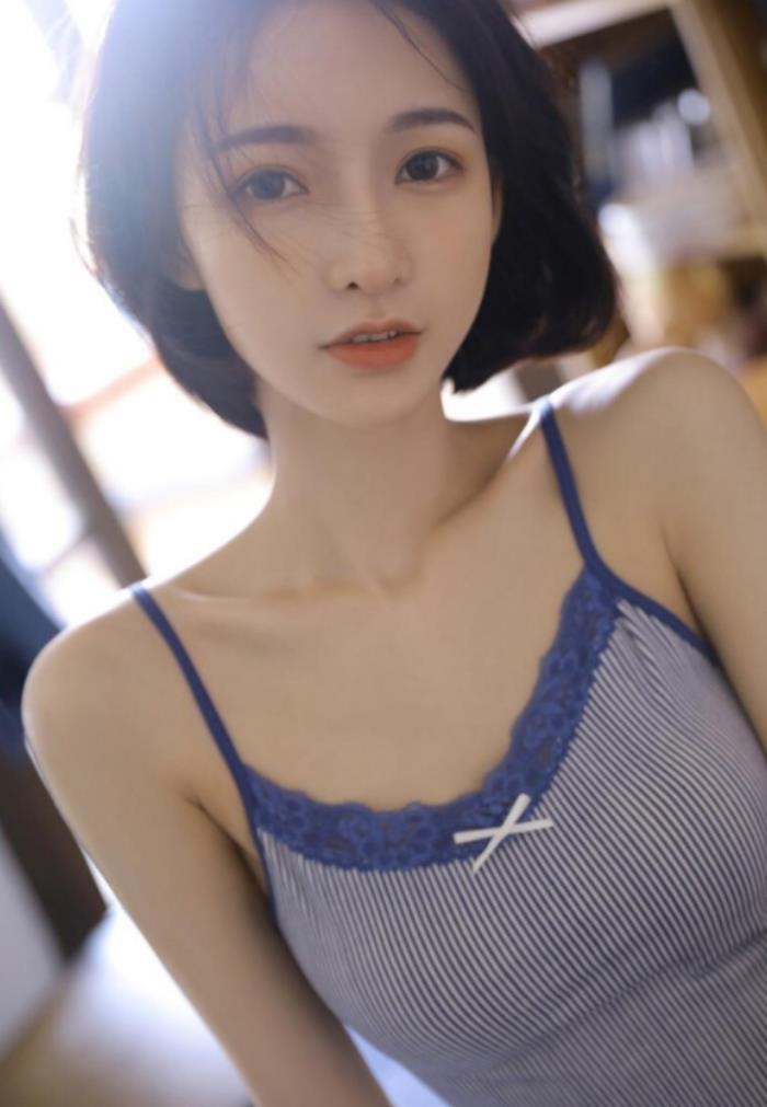  广州私人伴游和广州商务伴游价格可按天或按时收费 