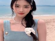 青岛私人伴游美妆网红励思熙
