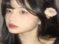 苏洲结伴游玩歌手主播凃肖戈雅