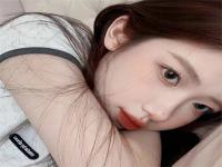 重庆陪游女孩草根网红濯郑怡